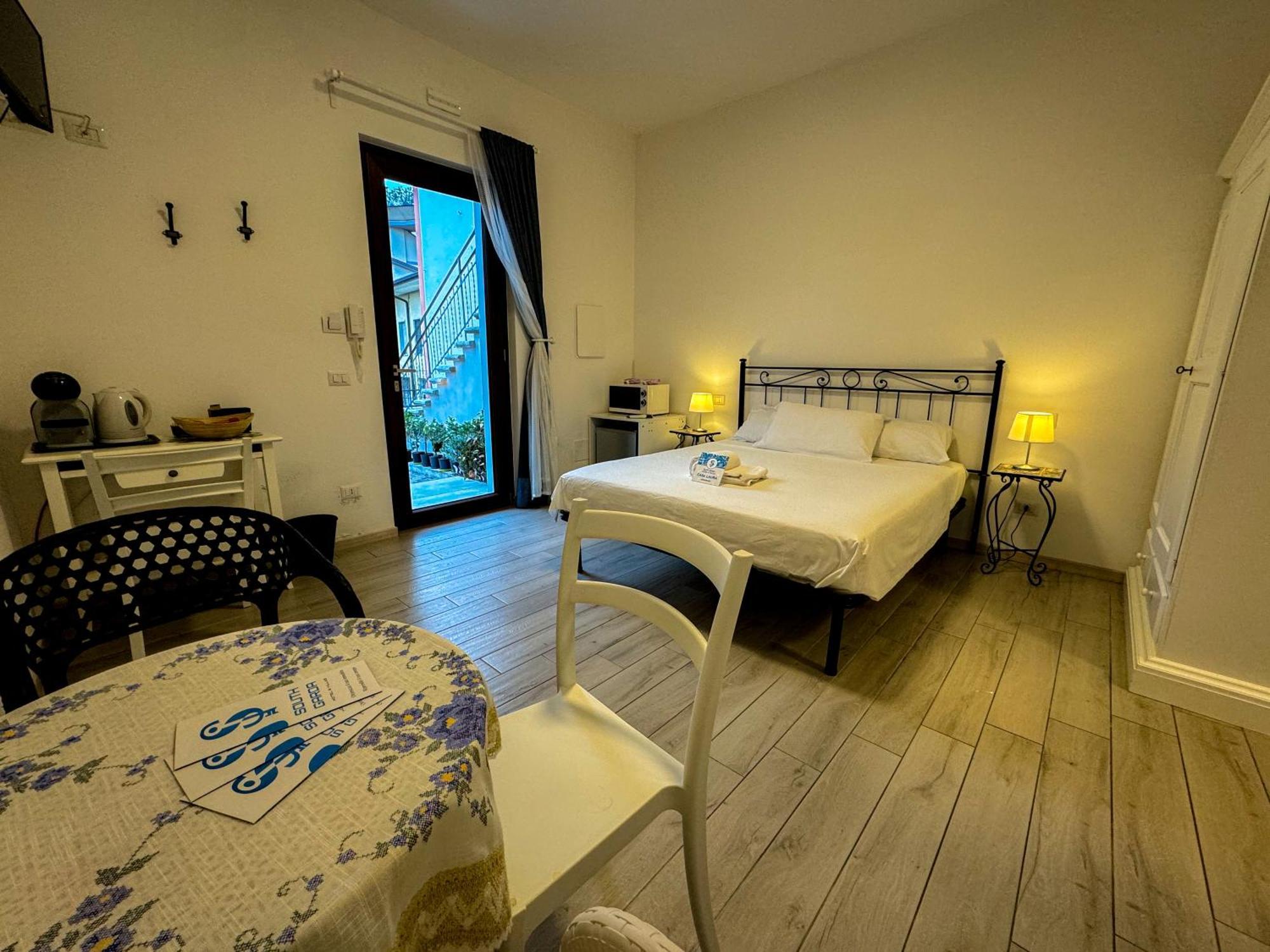 Sg Rooms - Casa Laura Peschiera del Garda Zewnętrze zdjęcie