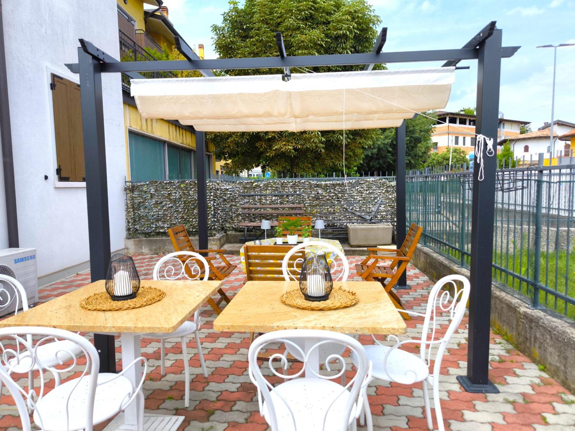 Sg Rooms - Casa Laura Peschiera del Garda Zewnętrze zdjęcie