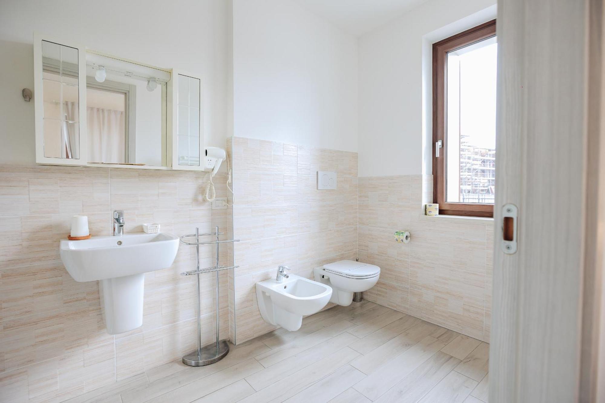 Sg Rooms - Casa Laura Peschiera del Garda Zewnętrze zdjęcie